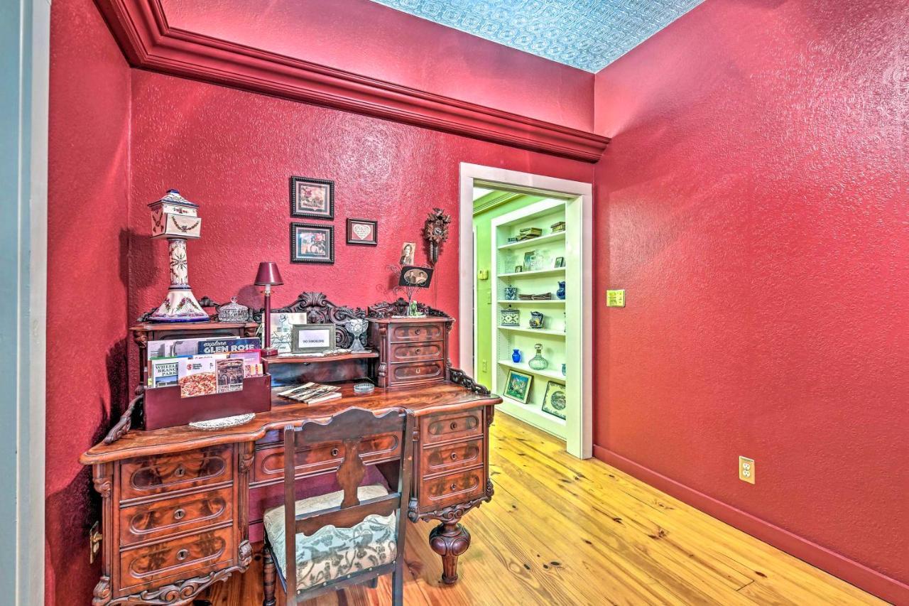 The Lilly House Historic Glen Rose Home With Porch! المظهر الخارجي الصورة