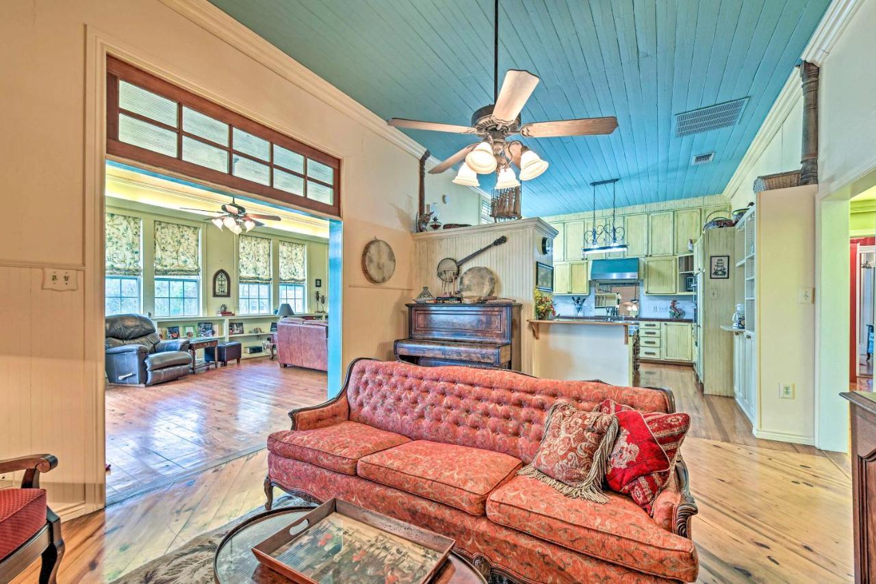 The Lilly House Historic Glen Rose Home With Porch! المظهر الخارجي الصورة