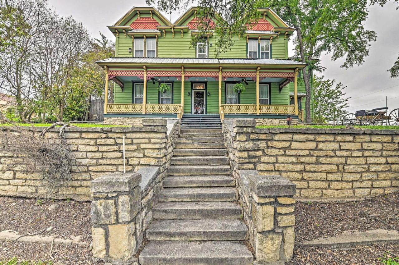 The Lilly House Historic Glen Rose Home With Porch! المظهر الخارجي الصورة